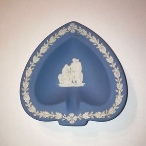 Wedgewood Heart Trinket Tray